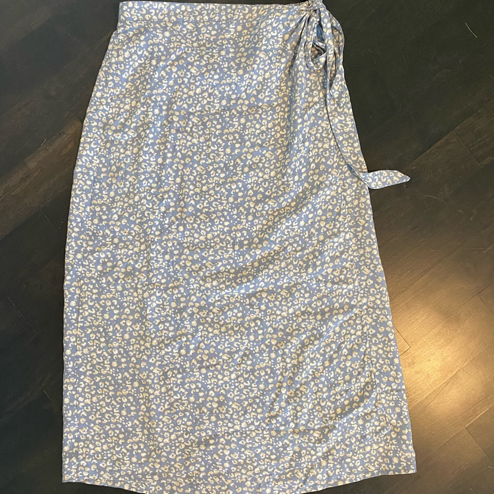 Urban Romantics Wrap Skirt, NEW